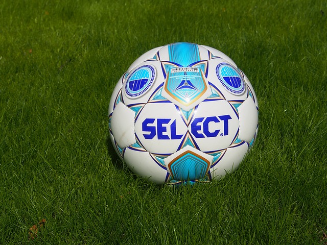 在这样激烈 在这样激烈